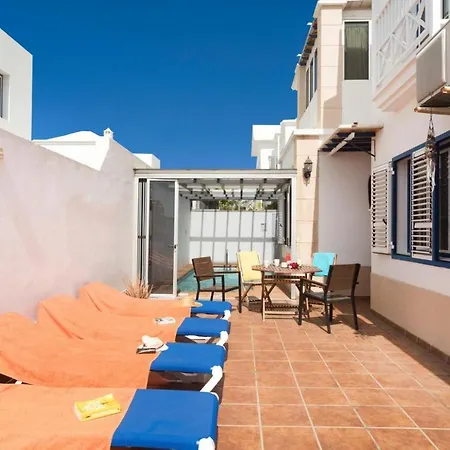 Amigamar Villa *